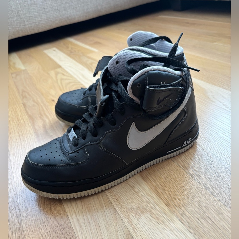 Nike Black and Gray Men's High-Top Sneakers